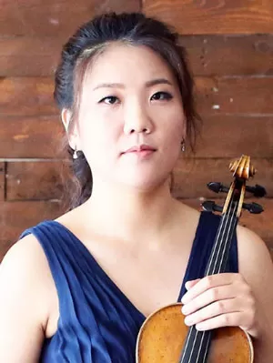 Julie Ahn